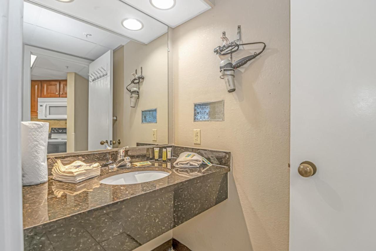מירטל ביץ' Oceanview 1 Bedroom Suite Landmark Resort 548 Perfect For A Couple Or Party Of 4 מראה חיצוני תמונה